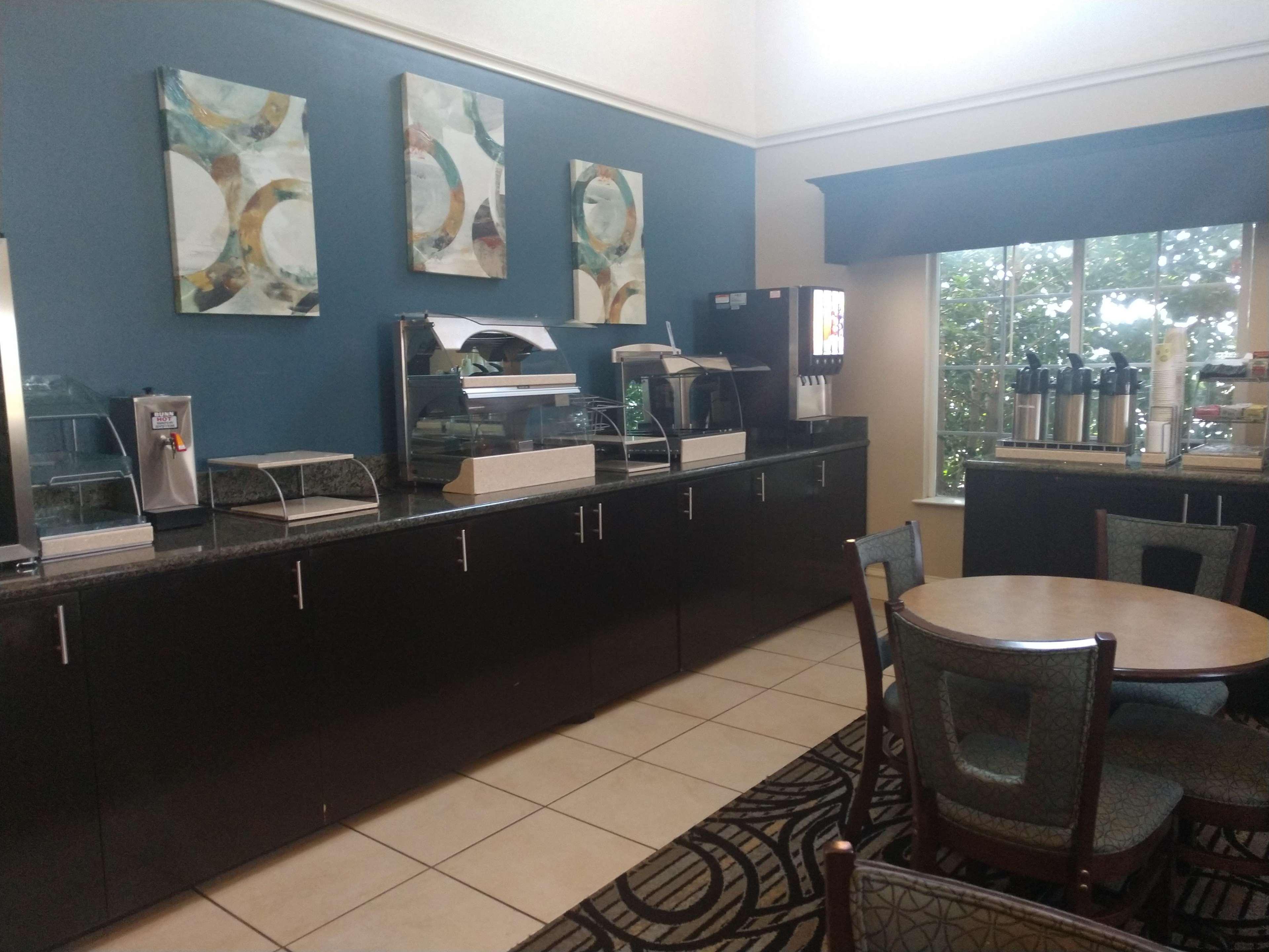 Best Western Casula Motor Inn Экстерьер фото