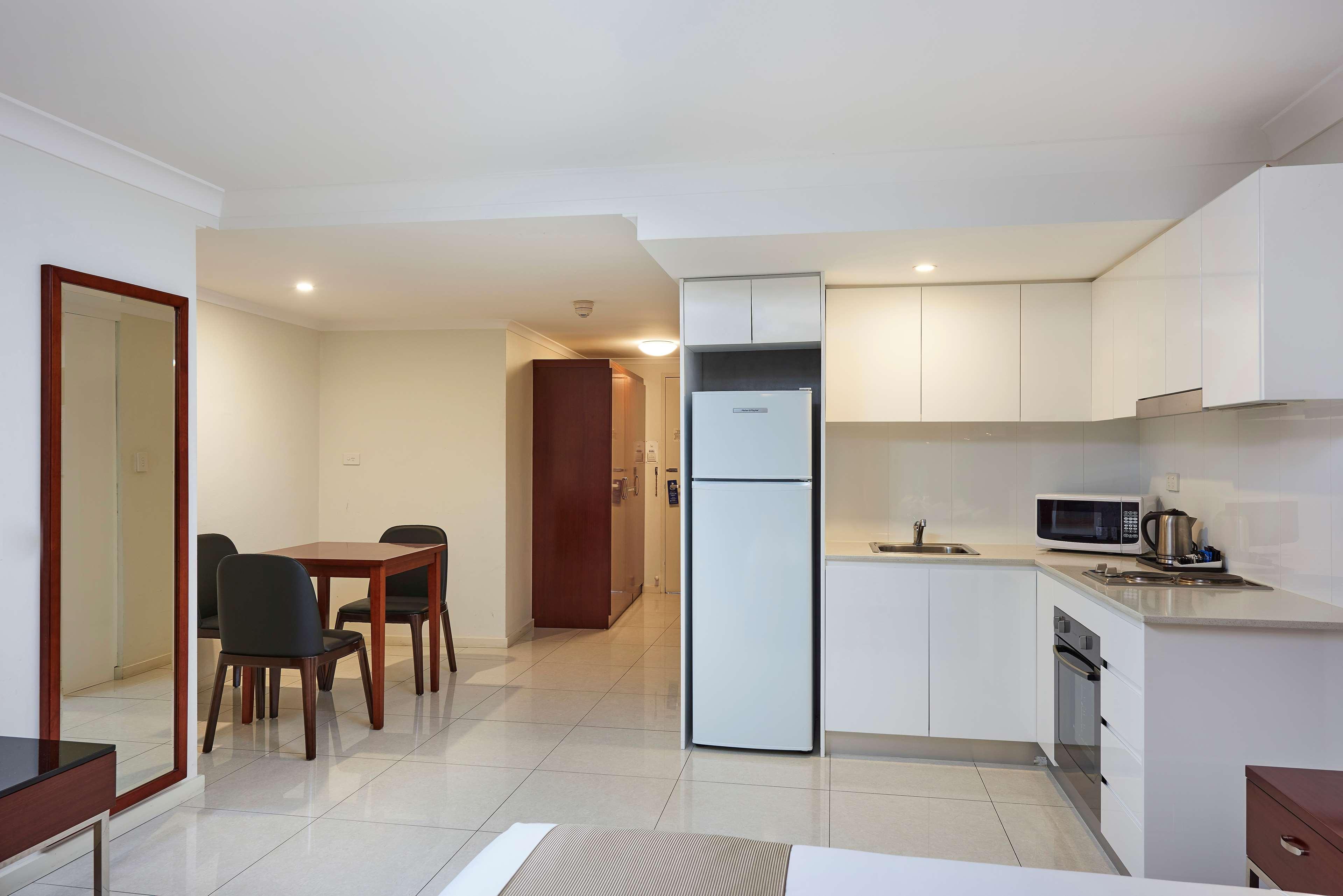 Best Western Casula Motor Inn Экстерьер фото