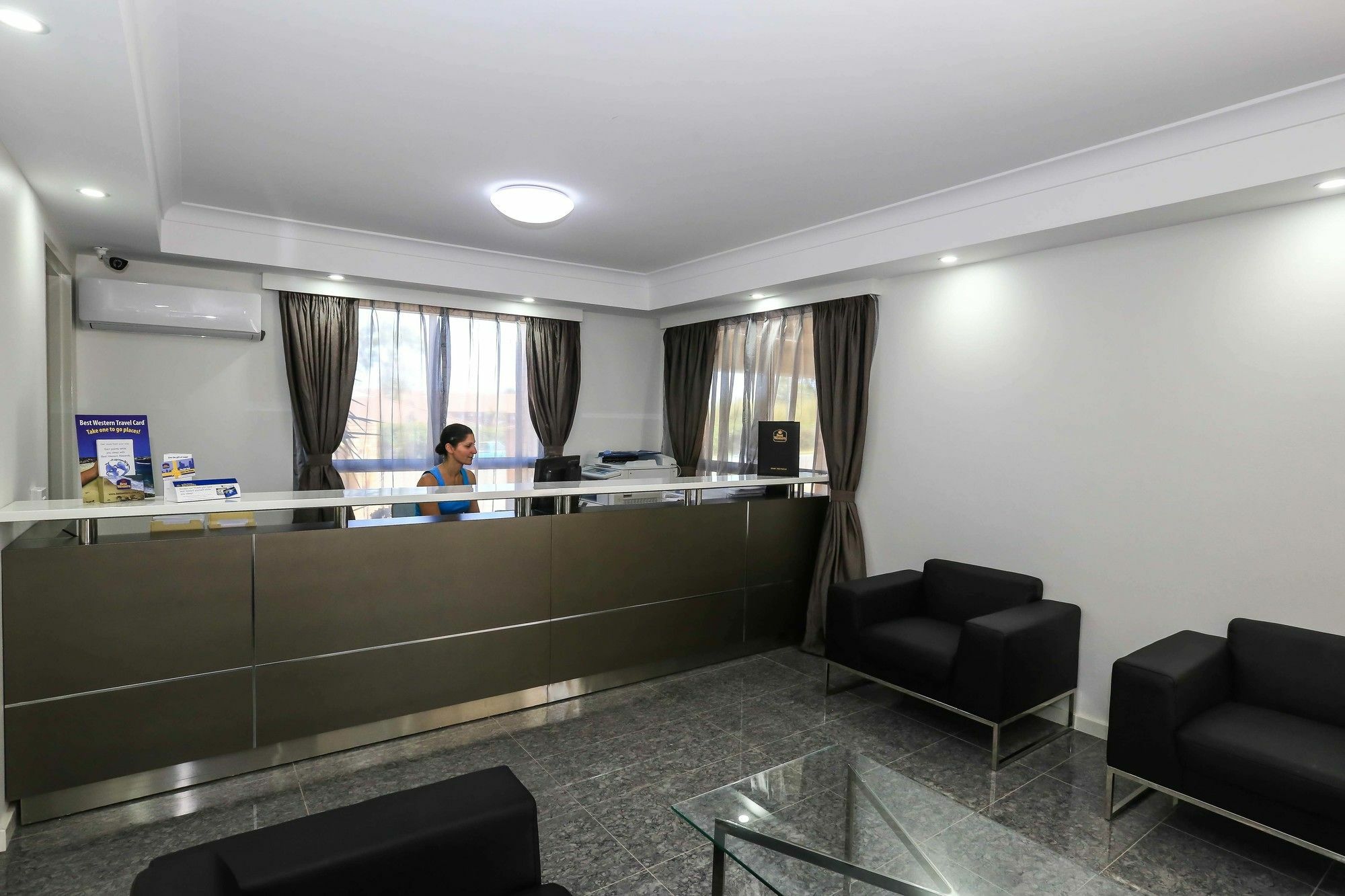 Best Western Casula Motor Inn Экстерьер фото